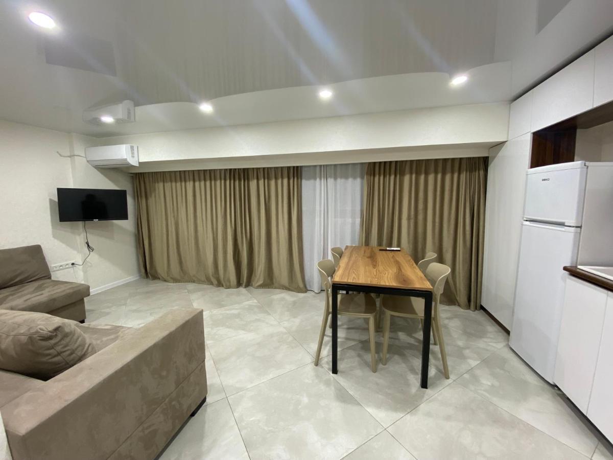 Gss - B Apartment Tbilisi Exterior photo